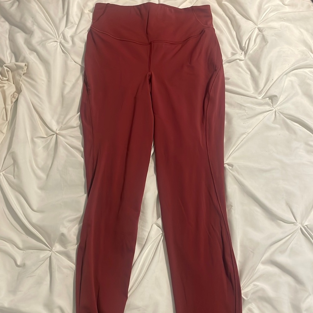 Lululemon base pace nulux leggings.